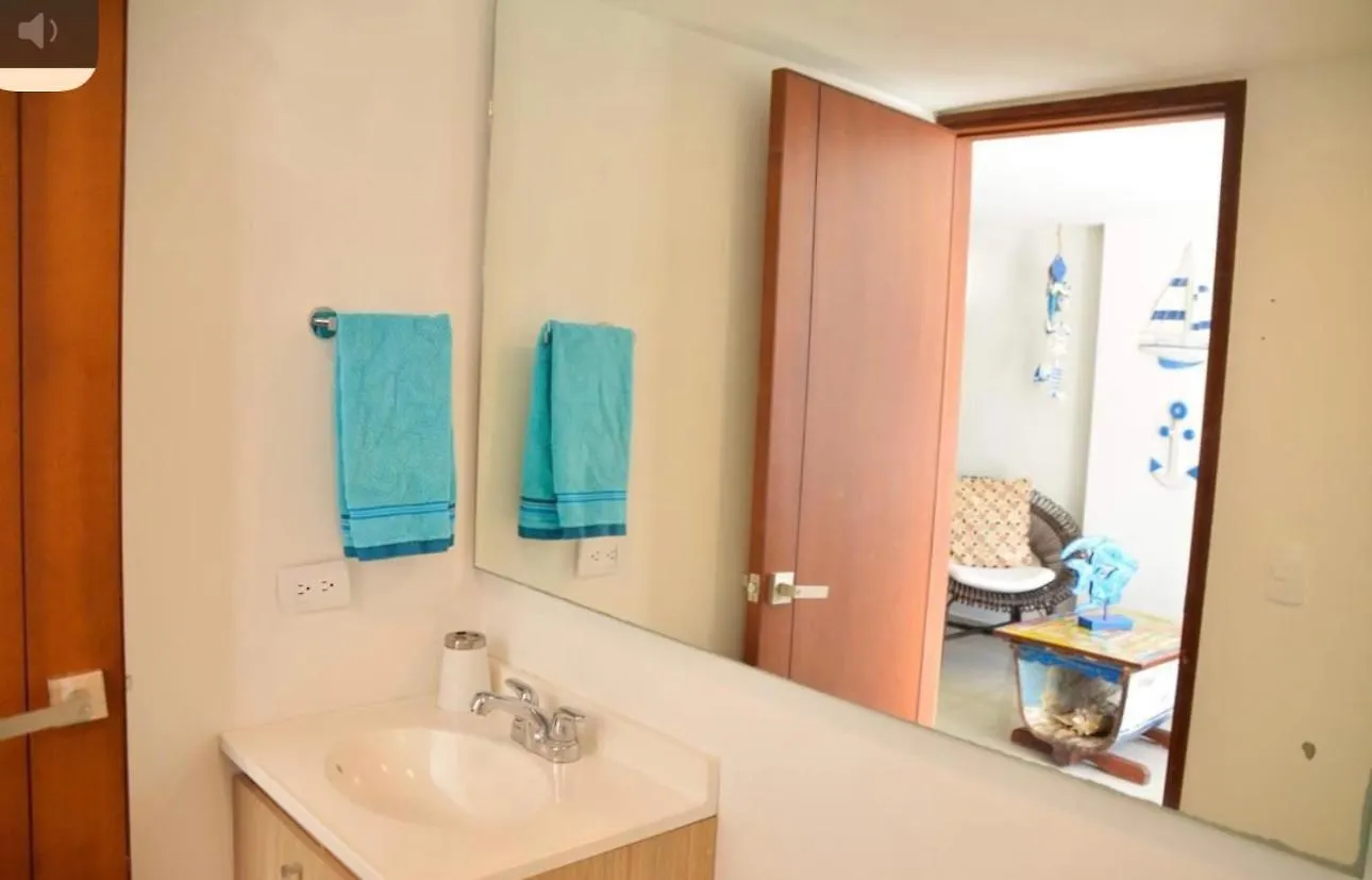 Apartment Aptos Duplex A Pasos De La Playa Principal San Andres